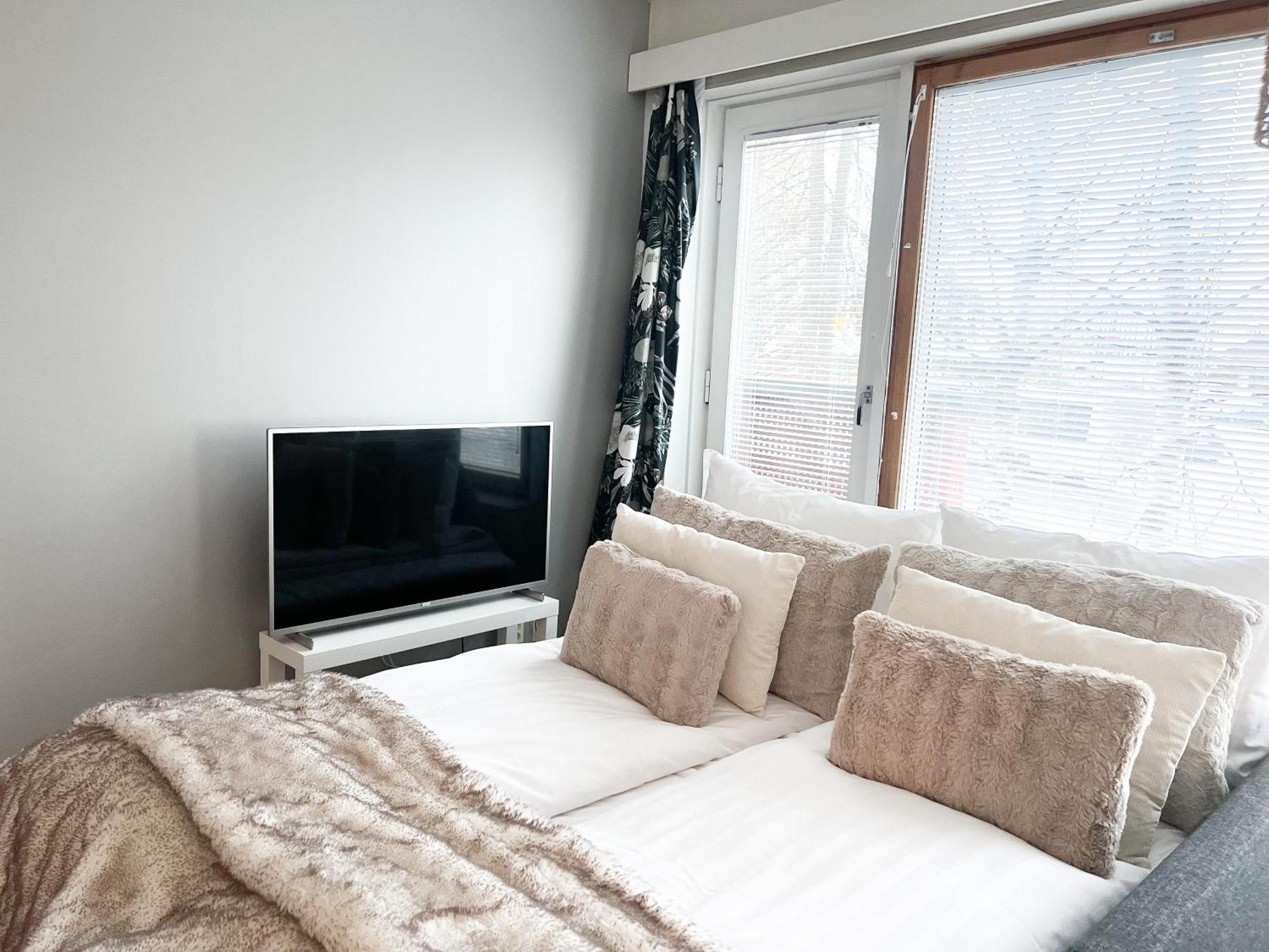 Cozy City Suites โรวานิเอมิ ภายนอก รูปภาพ